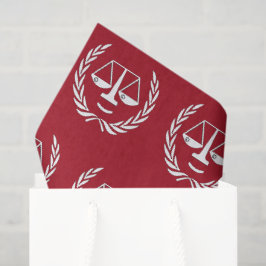 Tissuepapier met afstudeercadeau voor rechtenstude