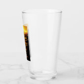 Titan grootste maan van planeet Saturnus Glas (Links)