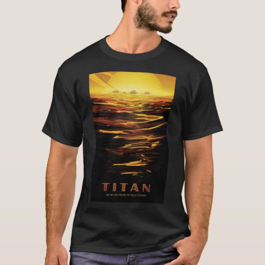 Titan grootste maan van planeet Saturnus T-shirt (Voorkant)
