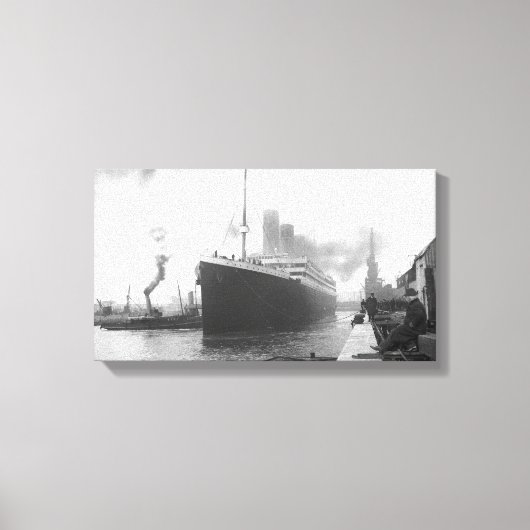 Titanic in de haven van Southampton Canvas Afdruk (Voorkant)