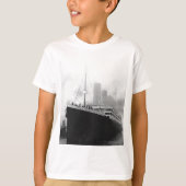 Titanic in dock in Southampton T-shirt (Voorkant)