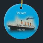Titanic Ocean Liner Blue Name Ship Keramisch Ornament<br><div class="desc">Titanic Ocean Liner Boy Blue Name Ship Ornament.  White Star Line RMS Titanic in Blue voor jongens die van Titanic houden. Pas aan om een unieke kerstsleutel te creëer.</div>