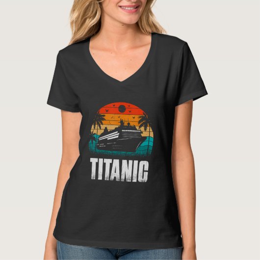 Titanic The Unsinkable Ship Retro Sunset Enthusias T-shirt (Voorkant)