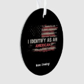 Titel: Ik identificeer me als een Amerikaans vlago Ornament (voorkant)