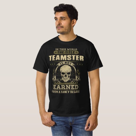 Titel Teamster wordt niet verdiend door fancy dipl T-shirt (Voorkant volledig)