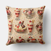 Title indulgence ice cream sundae and banana split kussen (Achterkant)