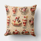 Title indulgence ice cream sundae and banana split kussen (Voorkant)