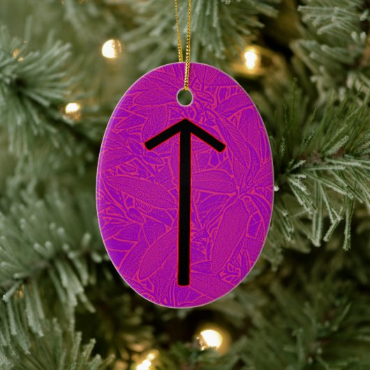 Tiwaz Viking Rune Yule Ornament - Overwinning! (Boom)