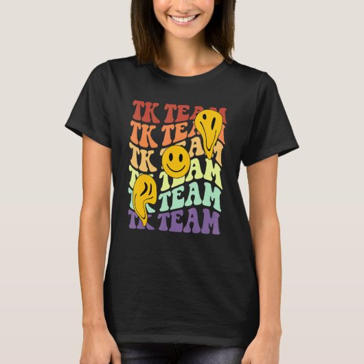 Tk team squad retro glimlach terug naar school t-shirt (Voorkant)