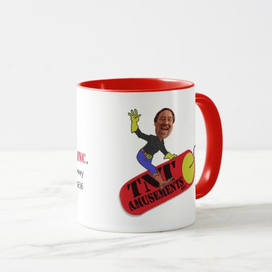 TNT Amusements Mok (Voorkant rechts)