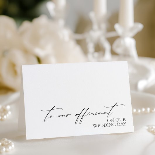 "To Our Officiant On Our Wedding Day" Card Bedankkaart