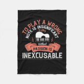 To Play A Wrong Note Is Insignificant Fleece Deken (Voorkant)
