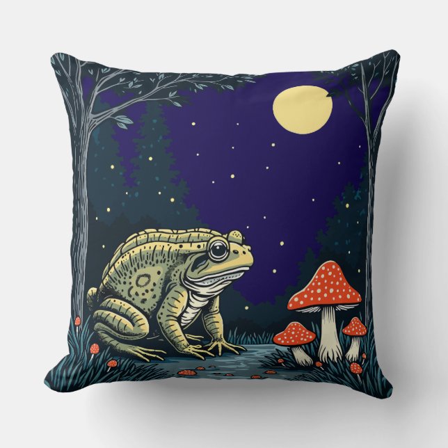 Toad Foraging Toadstools In A Moonlit Woodland  Kussen (Voorkant)