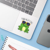 Toadally Cool Funny Toad Pun Sticker (Laptop met iPhone)