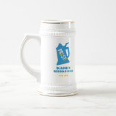 Toast een grote gebeurtenis met aangepaste Duitse Bierpul (Links)