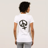 Toch bleef ze doorgaan. t-shirt (Achterkant volledig)