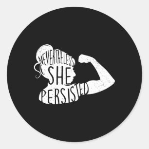 Toch bleef ze feministisch ronde sticker