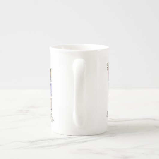 Toch hield ze 10 oz aan. Bone China Mok (Achterkant)