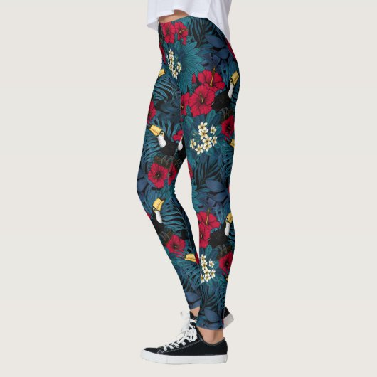 Toecans and tropical flora, green and red leggings (Links)