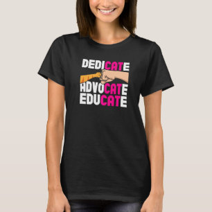Toegewijd Advocaat Opleiden Dierenredding Katreddi T-shirt