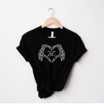 Toekomst mevrouw Women Shirten Gothic Skeleton Han T-shirt<br><div class="desc">Dit is een gotisch geïnspireerd "toekomstig mrs."-shirt met skelethanden en een humeurig donker ontwerp. Geef alle kleuren en formuleringen uit om deze mok aan uw gebeurtenisbehoeften en persoonlijke stijl aan te passen. Selecteer "personaliseer deze sjabloon"om het even welke verdere bewerkingen uit te voeren:) * VOOR EEN OVERGANGSBEKIJK DIE MET DE...</div>