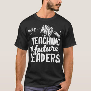 Toekomstige leiders naar school leiden t-shirt