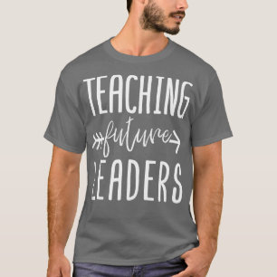Toekomstige leiders onderwijzen 1 t-shirt