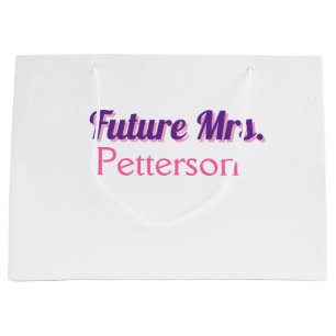 Toekomstige mevrouw voeg naam bruid huwelijksfeest groot cadeauzakje
