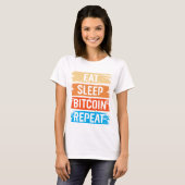 Toekomstige Miljonair Bitcoin Humor Cryptovaluta  T-shirt (Voorkant volledig)