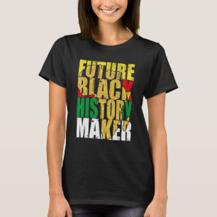 Toekomstige zwarte geschiedenismaker met Afrikaans T-shirt