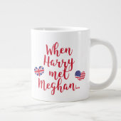 Toen Harry Meghan ontmoette | Fun Royal Wedding Grote Koffiekop (Rechts)