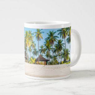 Toerist Resort's Bungalows op het strand Thailan Grote Koffiekop