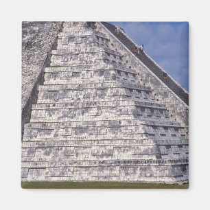 Toeristen die de trap van El Castillo, steen, bekl Magneet