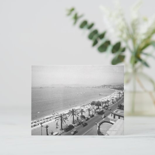 Toeristisch complex uitzicht aan de kust B&W Briefkaart (Staand voorkant)