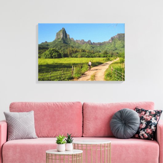 Toeristisch fietsen op tropische Moorea canvas pri (Insitu (Woonkamer))