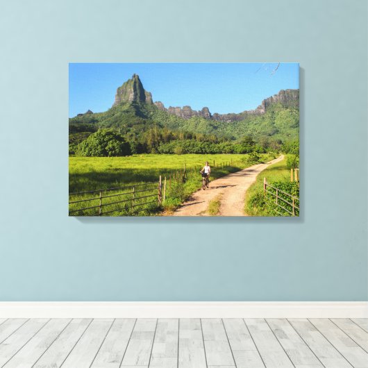 Toeristisch fietsen op tropische Moorea canvas pri (Insitu (Houten vloer))