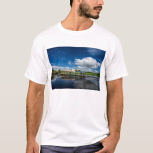 Toeristische bootreflectie t-shirt