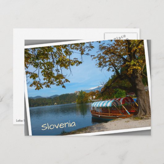 Toeristische boten in het meer van Bled in het naj Briefkaart (Voorkant / Achterkant)