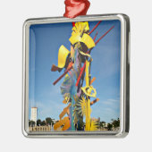 Toespraak aan het Vrijwilligersstatuut op het Mirr Metalen Ornament (Links)