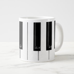 Toetsenbordtoetsen voor piano grote koffiekop