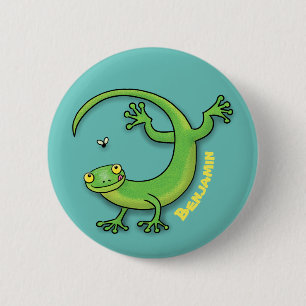 Toevallige groene gekko hagedis met cartoon van in ronde button 5,7 cm