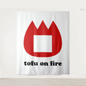 📛 tofu in brand wandkleed (Voorkant)