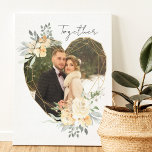 Together Wedding Foto van Geometric Floral Heart F Canvas Afdruk<br><div class="desc">Het Canvas van de Foto van de douane tonend uw favoriete foto in een geometrisch hart gevormd goud lijst. Het lijst is versierd met waterverf bolletjes crème en abrikozenbloemen. Het wordt geletterd met het woord "samen"in elegant casual, handgeschreven manuscript op een neutrale, amandelwitte achtergrond, die u allen kunt uitgeven als...</div>
