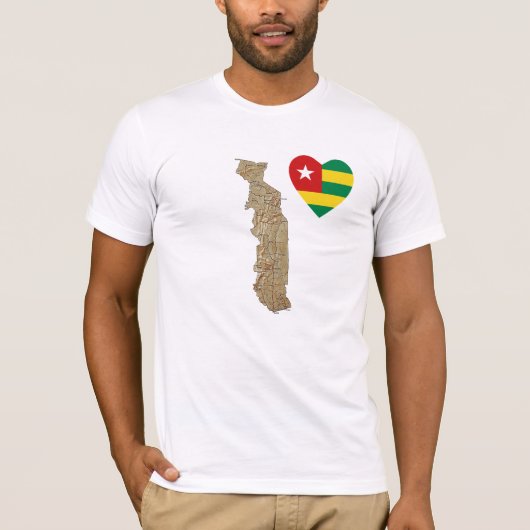 Togo Flag Heart en Map T-Shirt (Voorkant)
