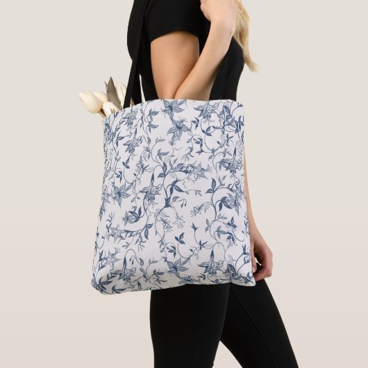 Toile De Jouy Pattern Tote Bag (Dichtbij)
