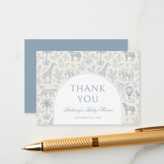 Toile de Jouy Safari Pastel Blauw Baby shower Informatiekaartje (Voorkant / Achterkant in situ)
