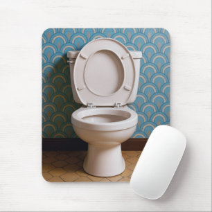 Toilet in een retro badkamer muismat