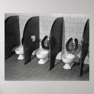 Toiletvoorzieningen, 1943. Oude foto Poster