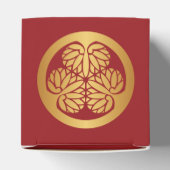 Tokugawa Aoi Mon Japans familieloon Gold op rood Bedankdoosjes (Bovenkant)