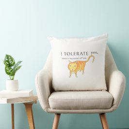 Tolerante Apathische Oranje Kat Kussen